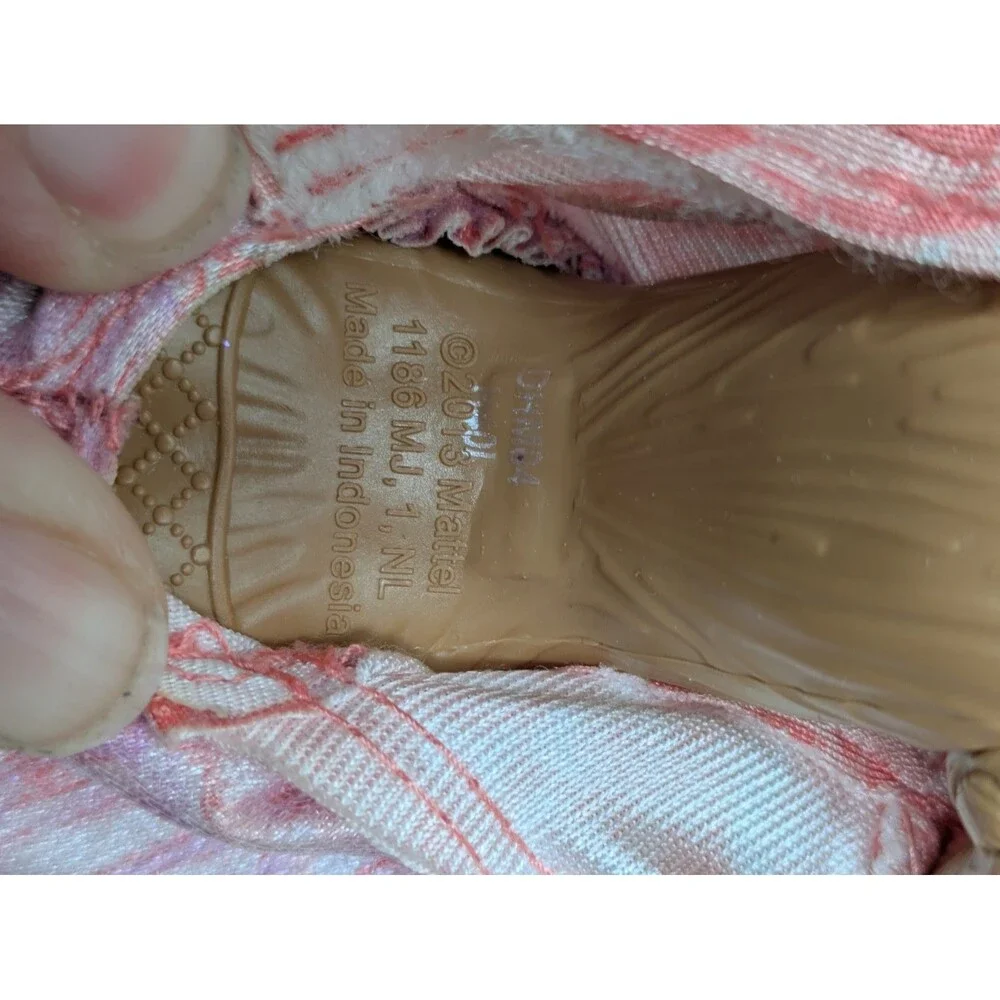 Ever After High Birthday Ball Sweet Scents Cedar Wood 2015 READ Articulated